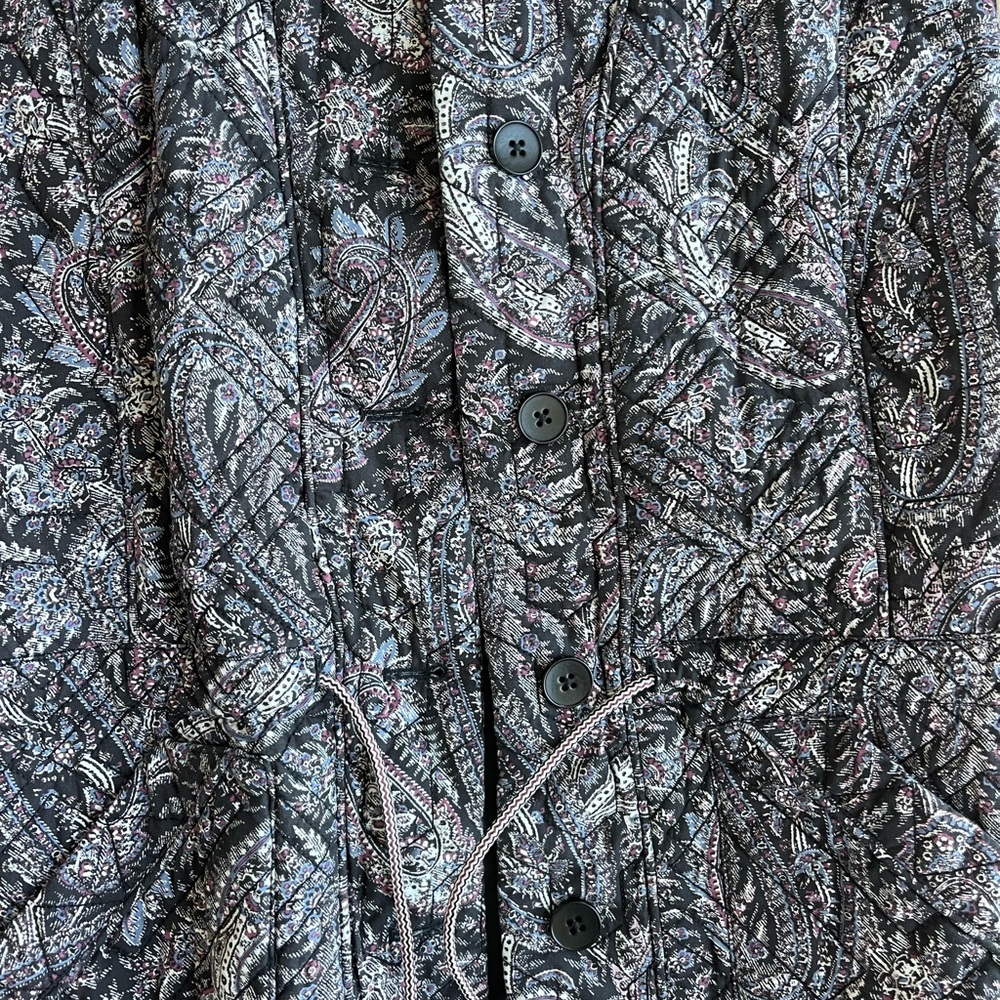 Paisley Patterned Vest - Picture 2 of 4